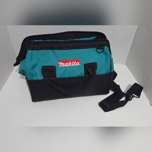 Makita 14"x 9" x 11" Tool Bag/Case 8 Pockets Fr 18V Drill, Saw 18 Volt  No TOOLS